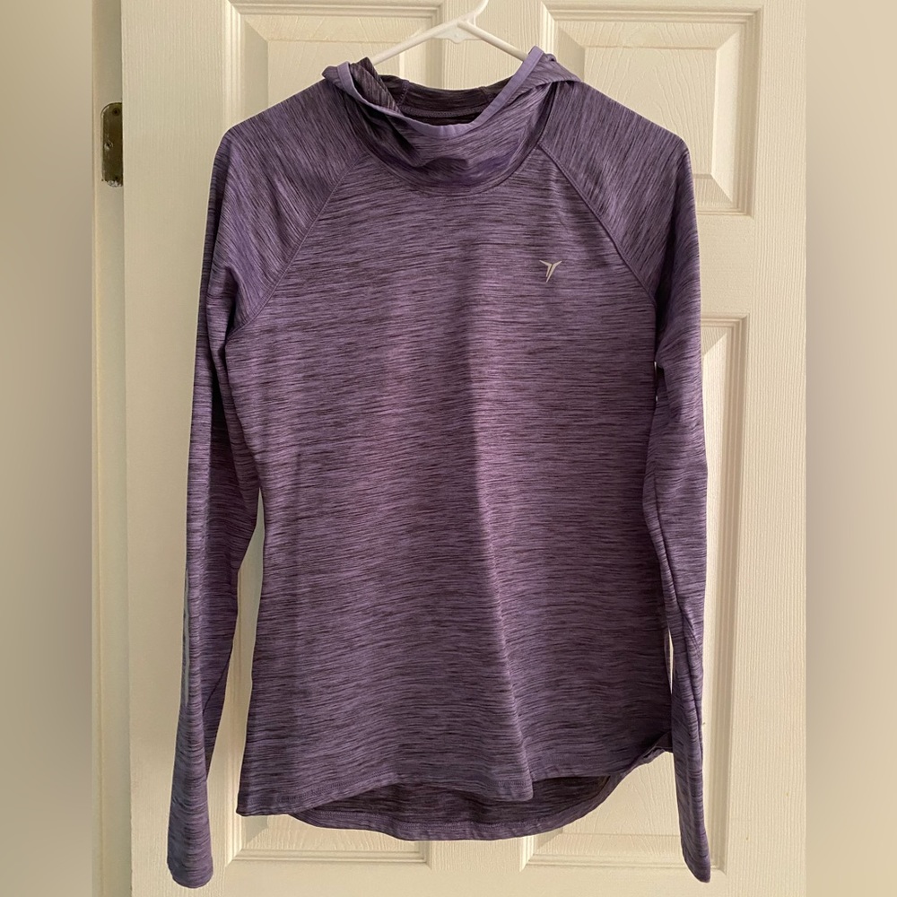 Runner’s pullover
